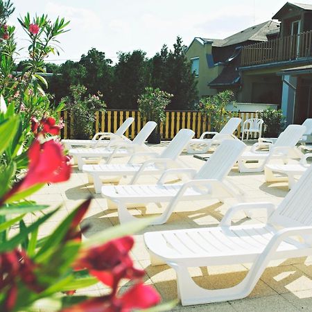 Hotel Magnolia Balatonszepezd Εξωτερικό φωτογραφία