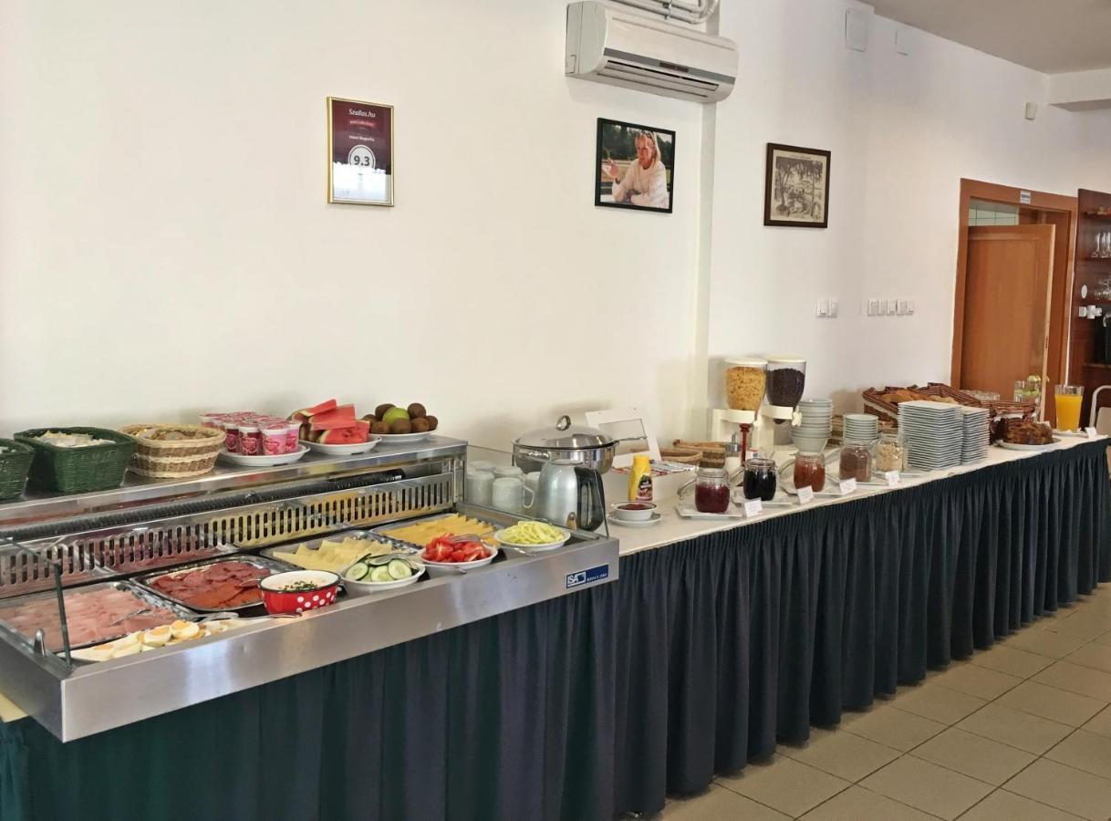 Hotel Magnolia Balatonszepezd Εξωτερικό φωτογραφία