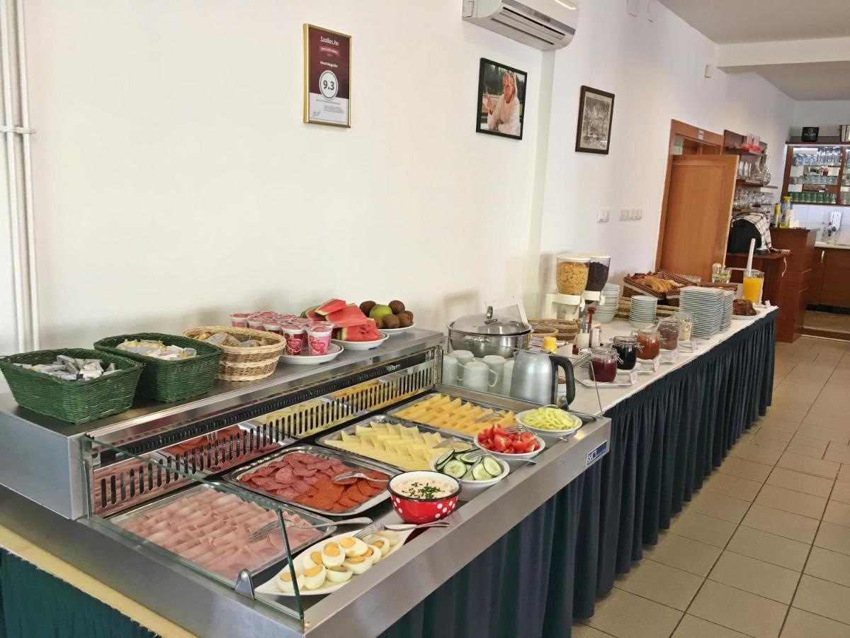 Hotel Magnolia Balatonszepezd Εξωτερικό φωτογραφία