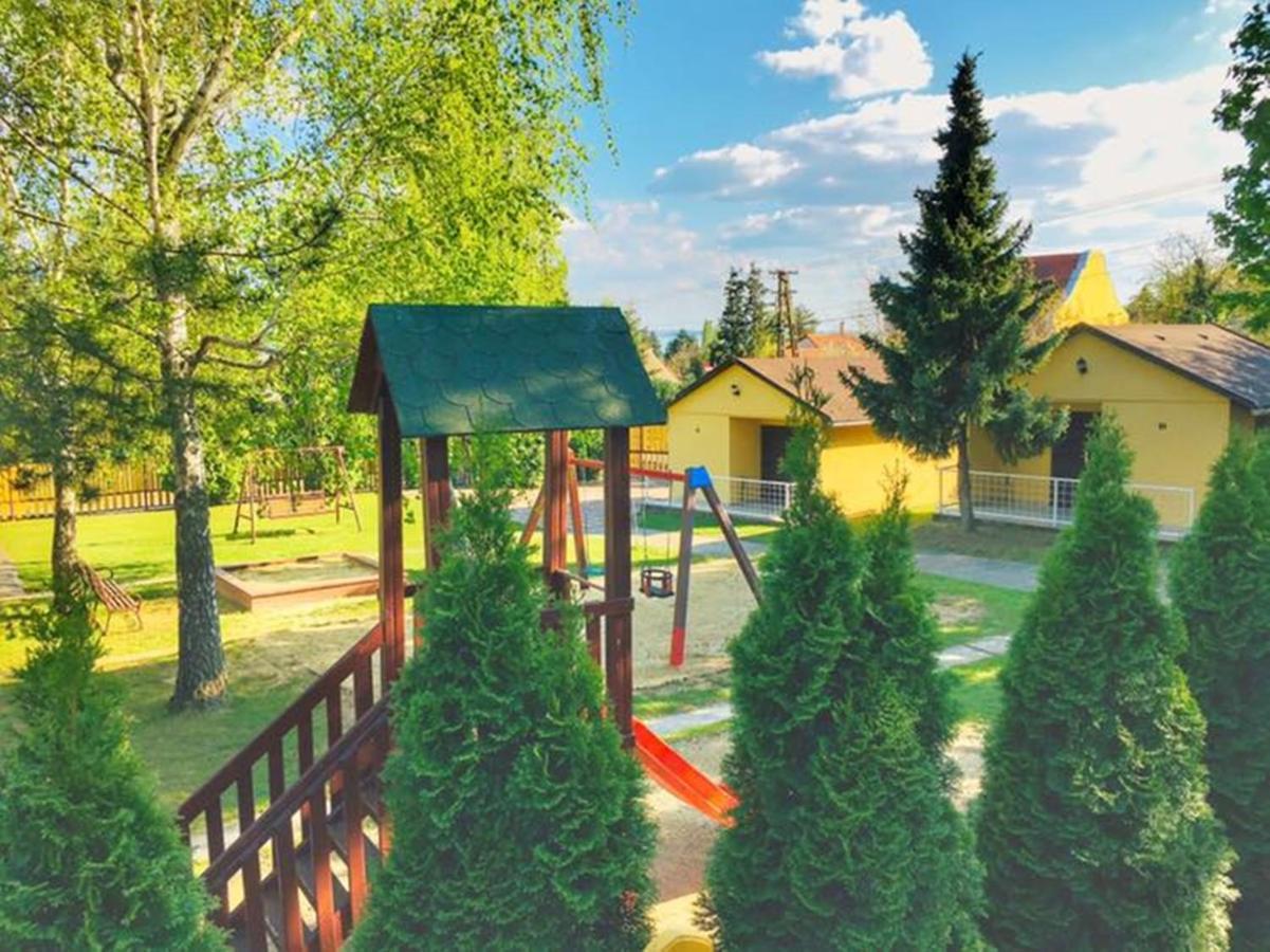 Hotel Magnolia Balatonszepezd Εξωτερικό φωτογραφία