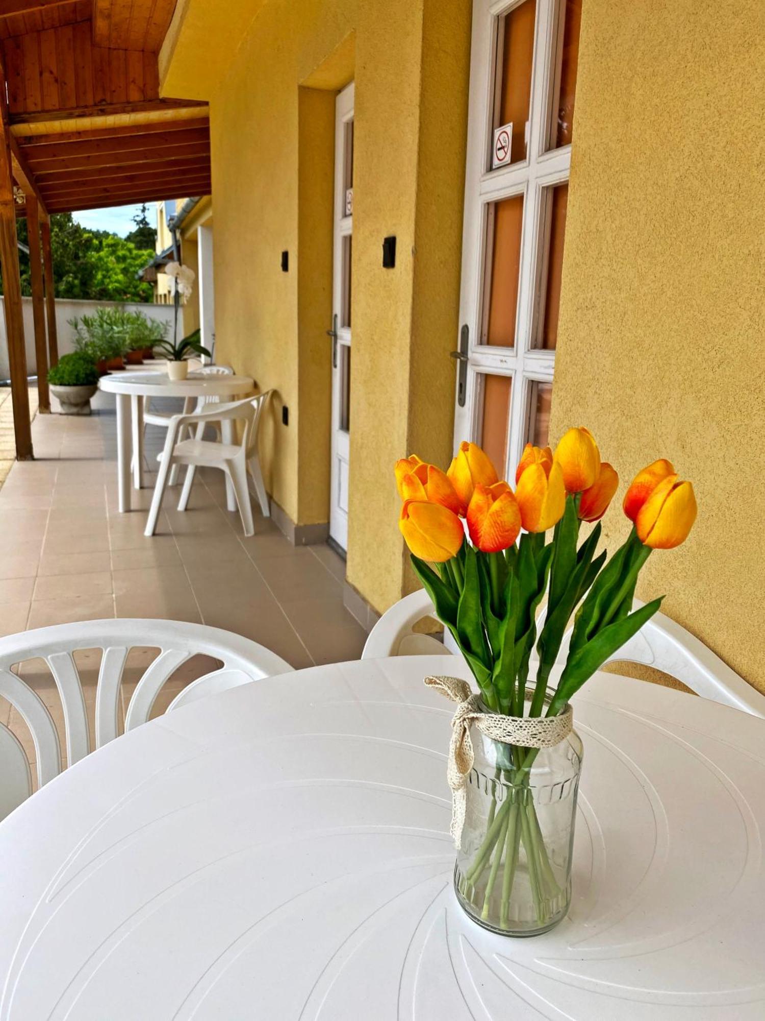 Hotel Magnolia Balatonszepezd Δωμάτιο φωτογραφία