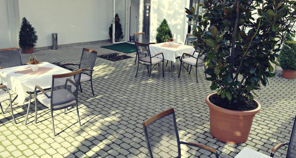 Hotel Magnolia Balatonszepezd Εξωτερικό φωτογραφία