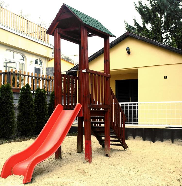 Hotel Magnolia Balatonszepezd Εξωτερικό φωτογραφία