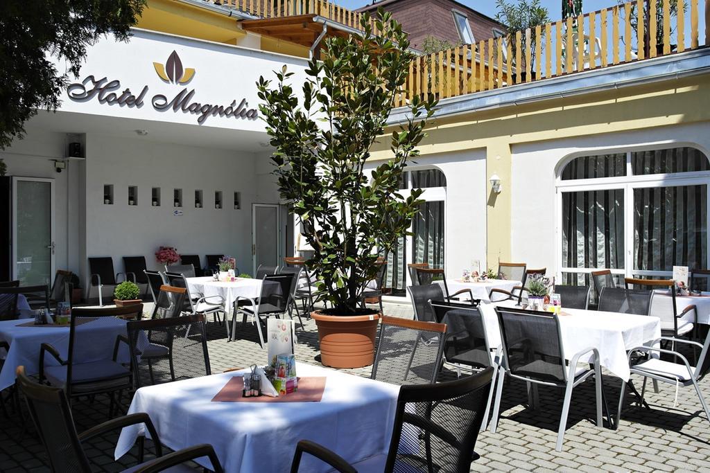 Hotel Magnolia Balatonszepezd Εξωτερικό φωτογραφία