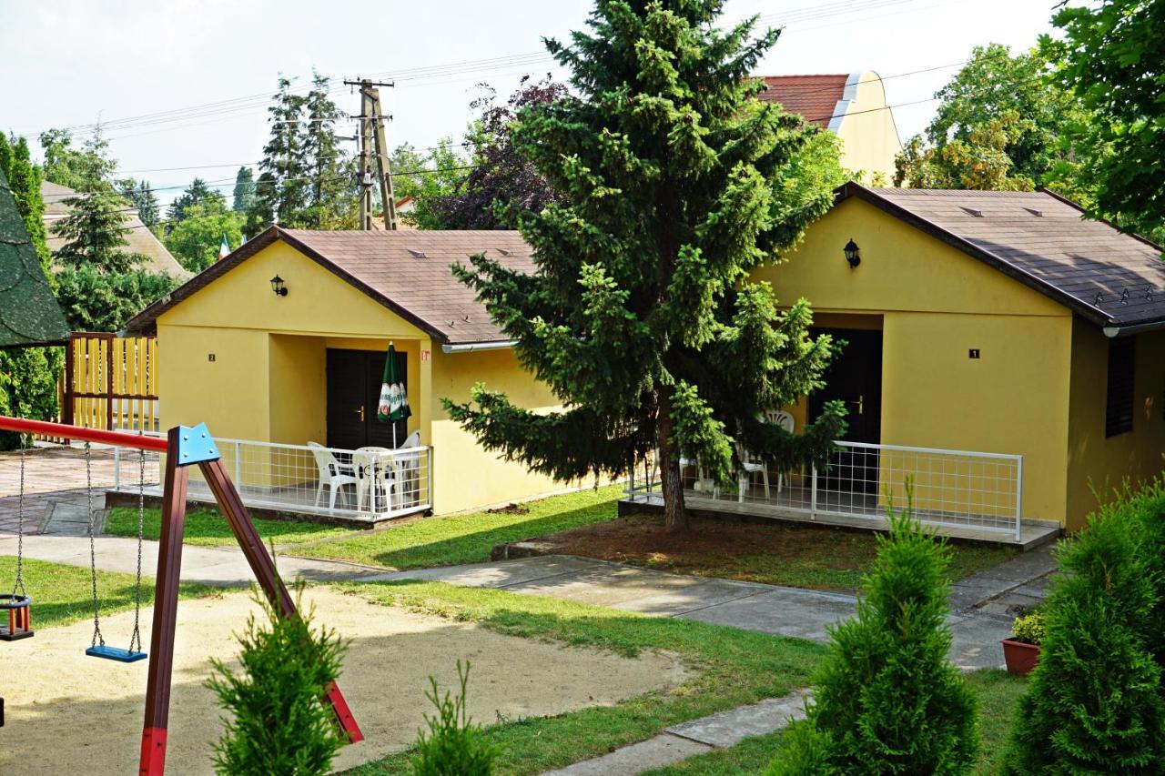 Hotel Magnolia Balatonszepezd Εξωτερικό φωτογραφία