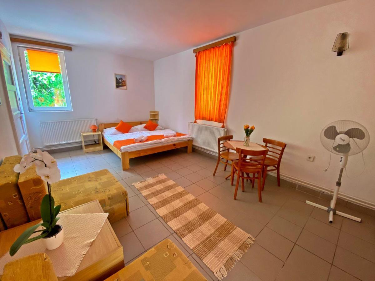 Hotel Magnolia Balatonszepezd Εξωτερικό φωτογραφία