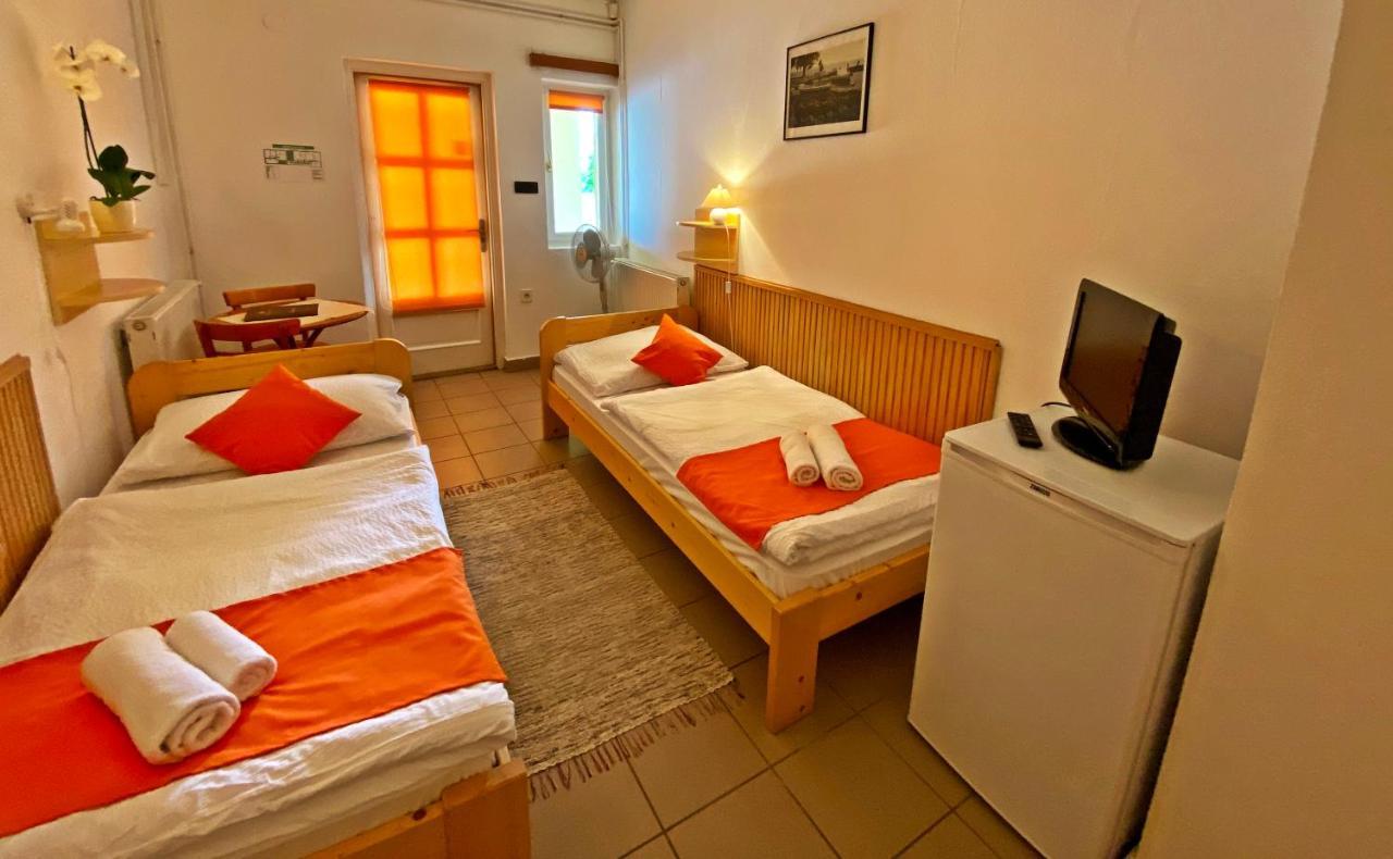 Hotel Magnolia Balatonszepezd Εξωτερικό φωτογραφία